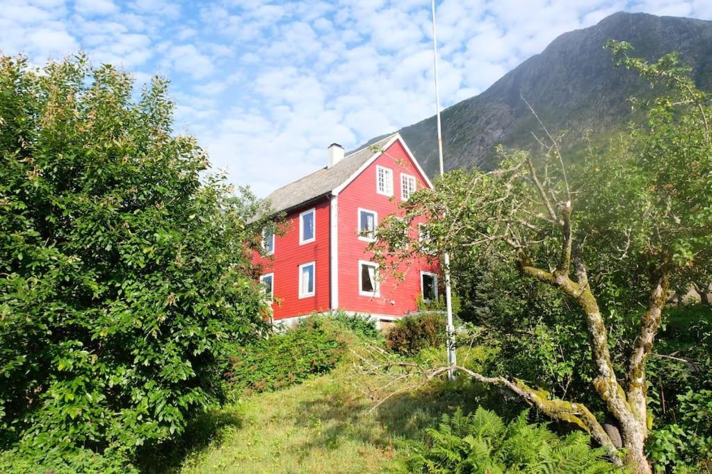 Apartment With Lake View In Jolster Årdal Eksteriør bilde